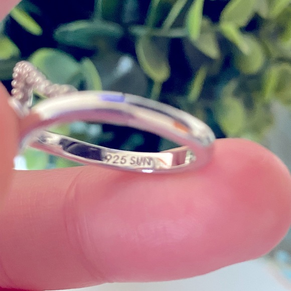 Kay Jewelers Diamond Heart Sterling silver 925 Sun Ring with velvet box size 6.5 - Picture 5 of 6